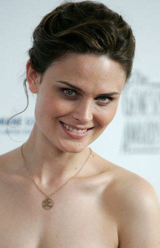 emily deschanel nudes|Emily Deschanel Nude: Porn Videos & Sex Tapes